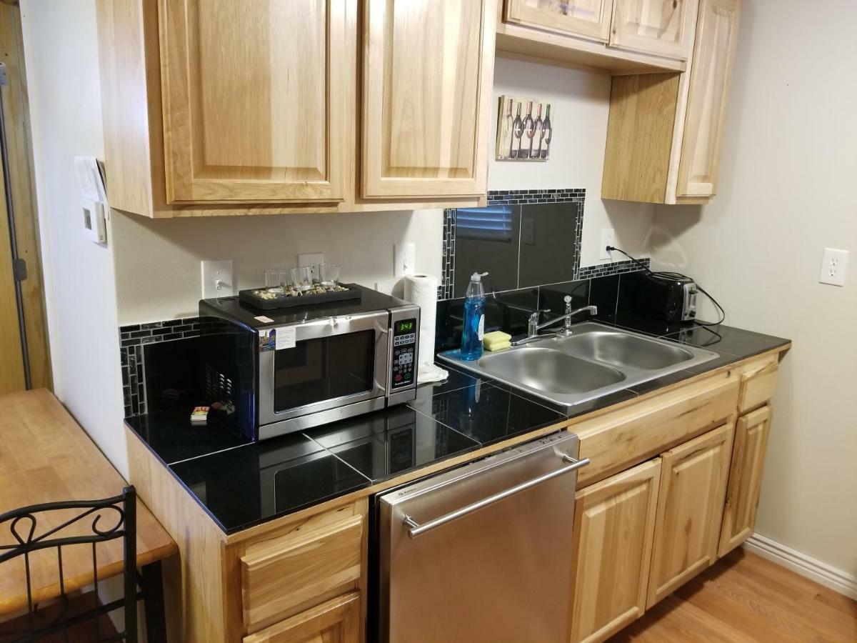 514 W 23Rd St Διαμέρισμα Τσεγιέν Εξωτερικό φωτογραφία