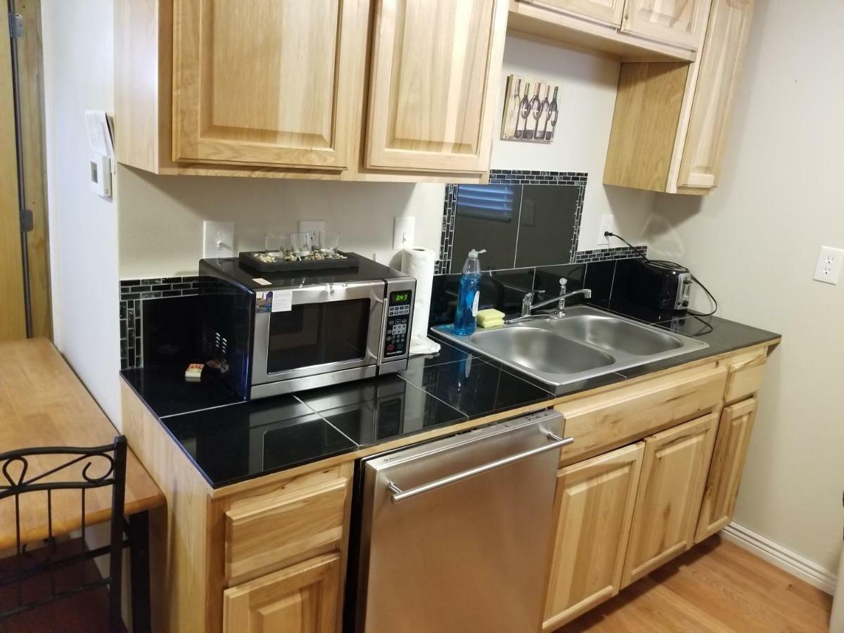 514 W 23Rd St Διαμέρισμα Τσεγιέν Εξωτερικό φωτογραφία